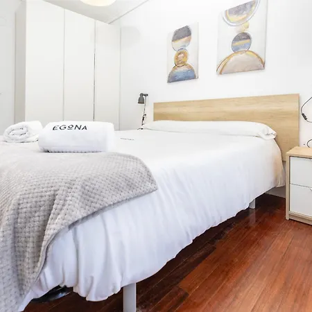 Egona - Primera Linea De Playa Con Parking - Appartement Zarautz