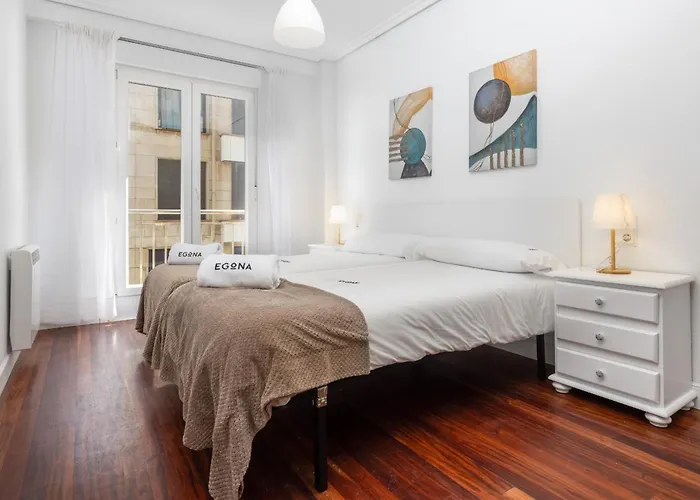 Apartment Baneru 3-3, 1ª Linea De Playa Con Parking - By Egona Zarautz