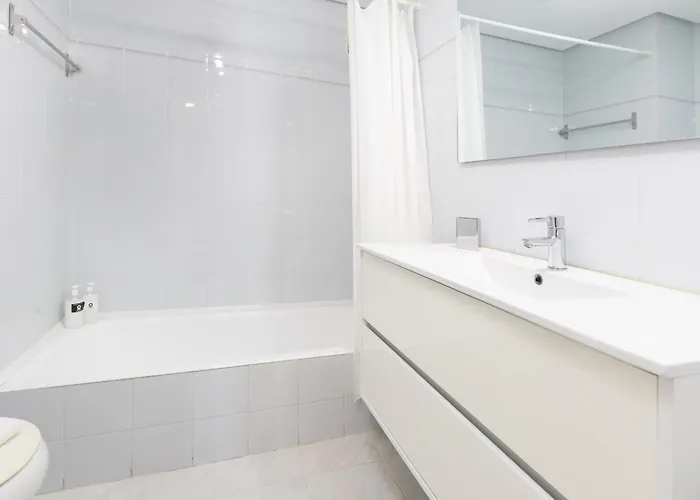 Apartment Baneru 3-3, 1ª Linea De Playa Con Parking - By Egona Zarautz