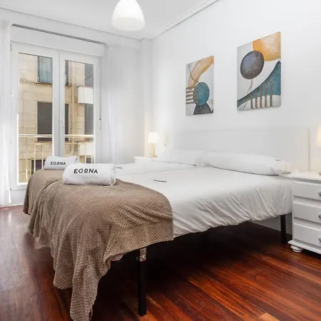 Lejlighed Baneru 3-3, 1ª Linea De Playa Con Parking - By Egona Zarautz