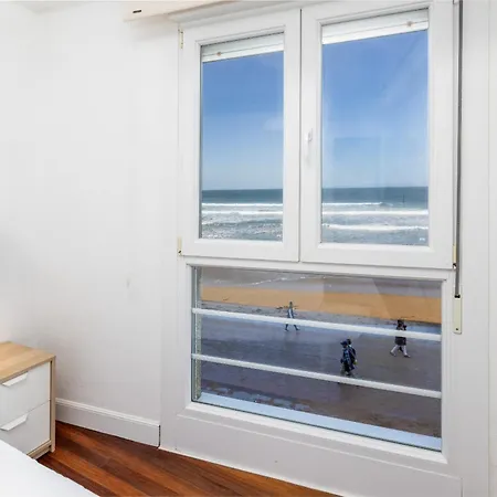 Lejlighed Baneru 3-3, 1ª Linea De Playa Con Parking - By Egona